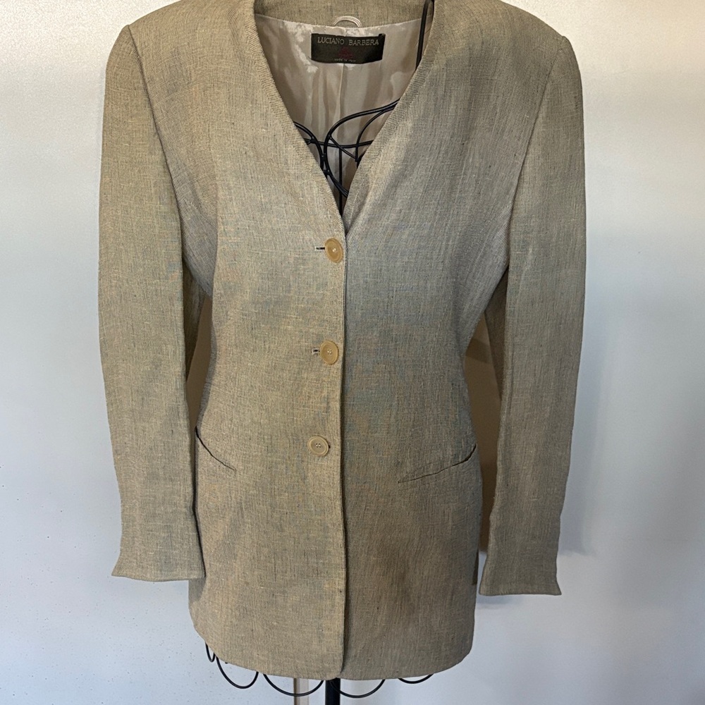 Luciano Barbera Women's Beige Blazer